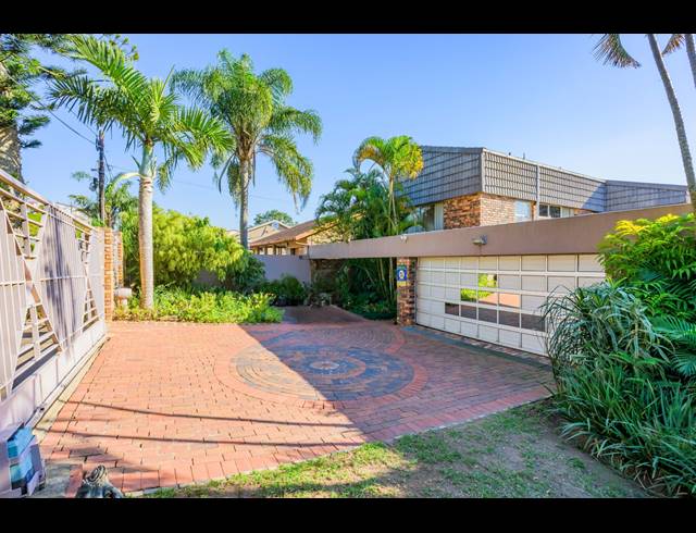 4 BEDROOM HOUSE FOR SALE IN RESERVOIR HILLS
